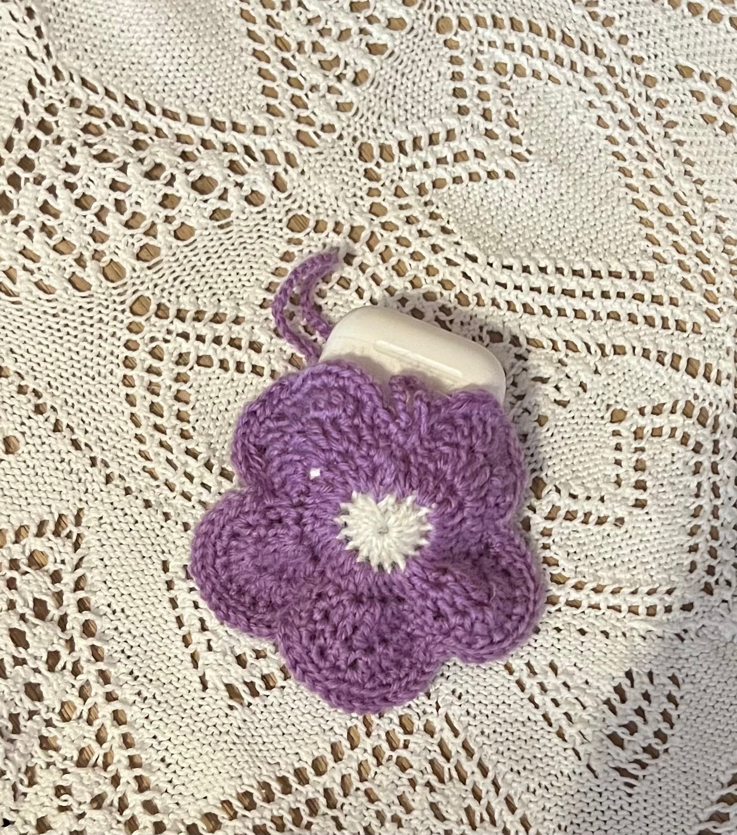 Poppy pouch