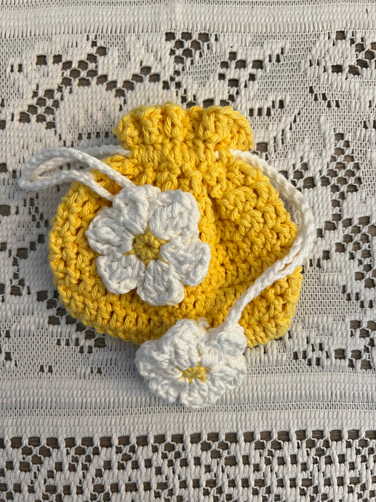 Bloomie Pouch