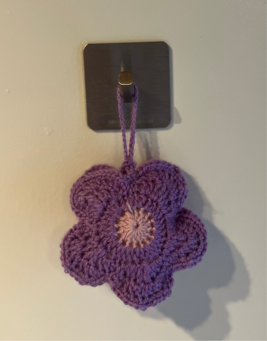 Poppy pouch